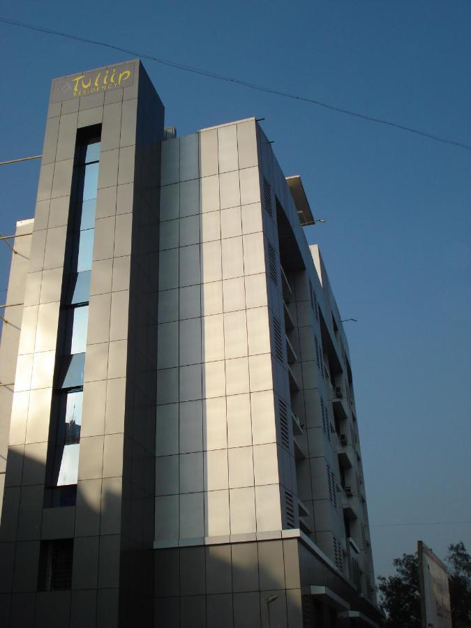 Готель Tuliip Residency Мумбаї Екстер'єр фото